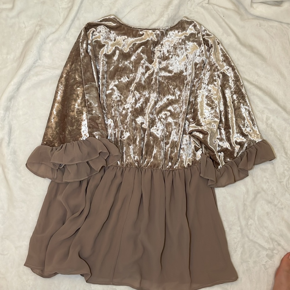 ❤️‍🔥BLOUSE - Picture 4 of 9